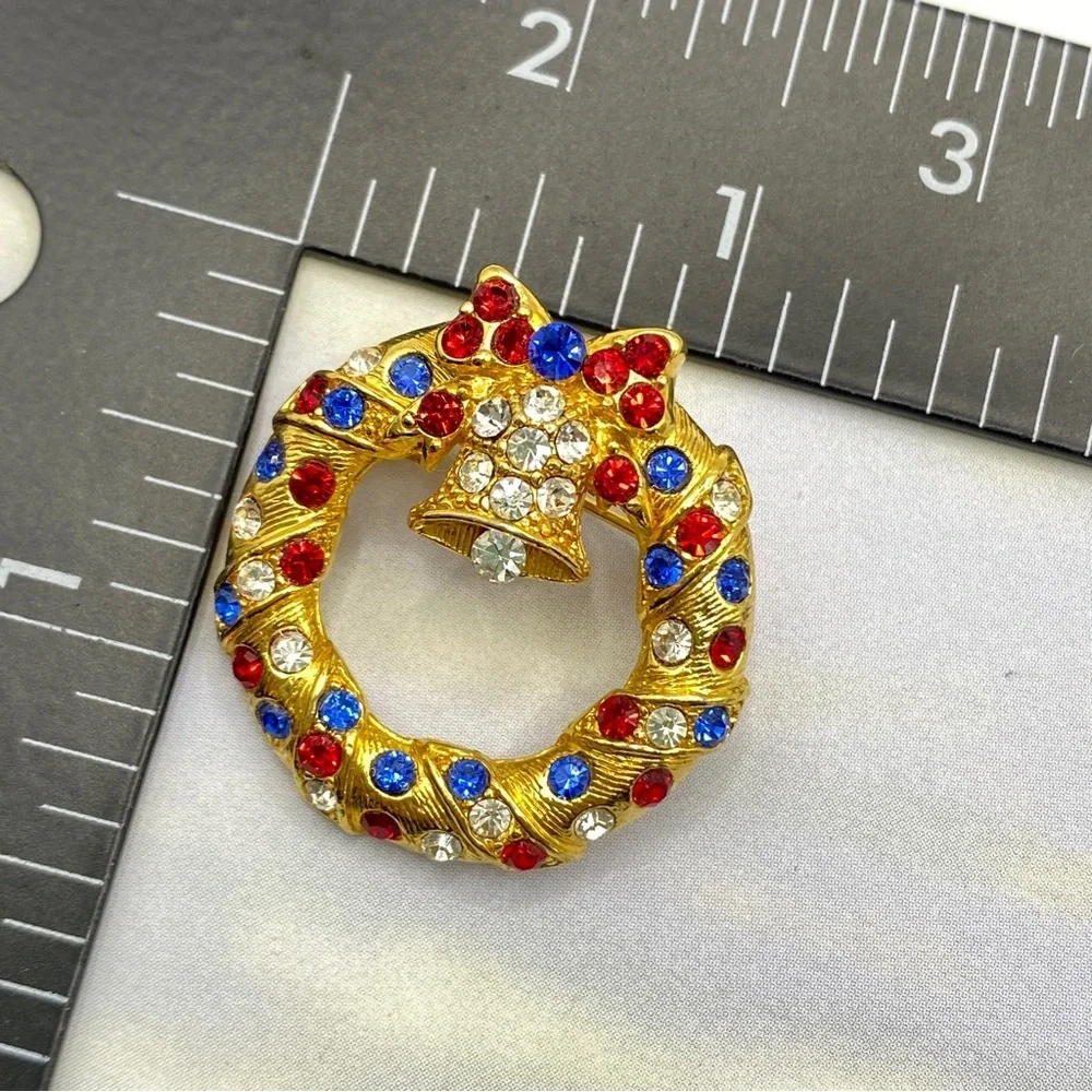 Goldtone Christmas Wreath Red & Blue Rhinestone Brooch
